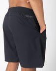 Dart 7" Shorts in Black