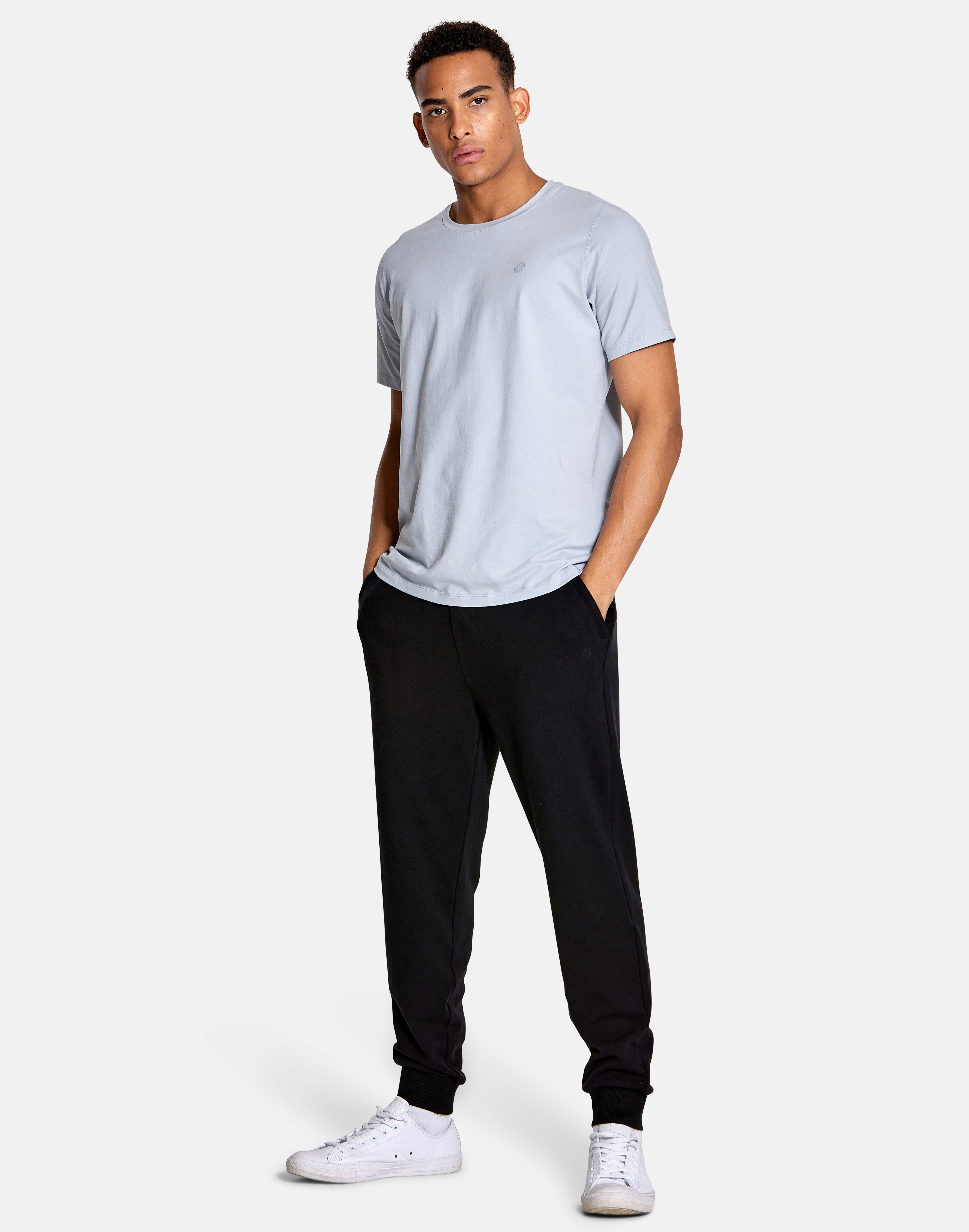 Chill Track Jogger 2.0 in Jet Black - Joggers - Gym+Coffee